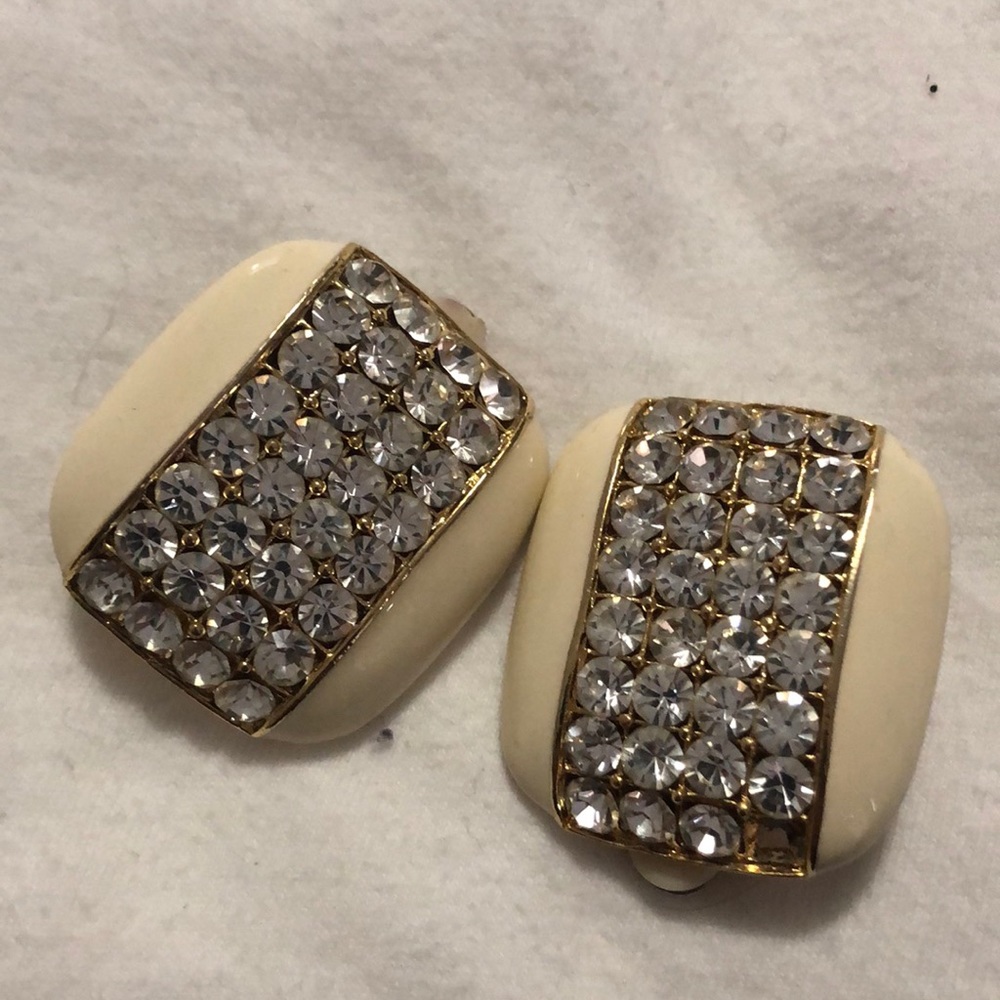 💠earring for sale / 3 pairs for 8 dollars